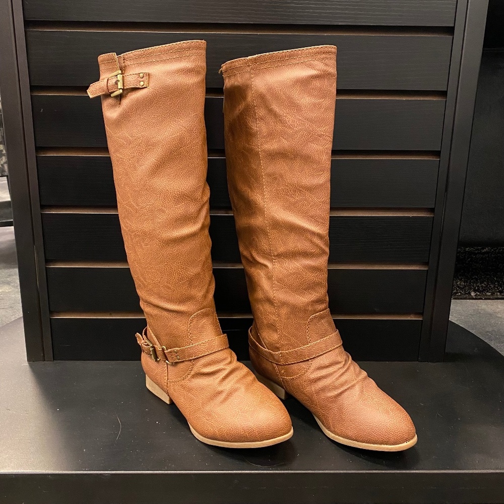 Cognac Buckle Boots